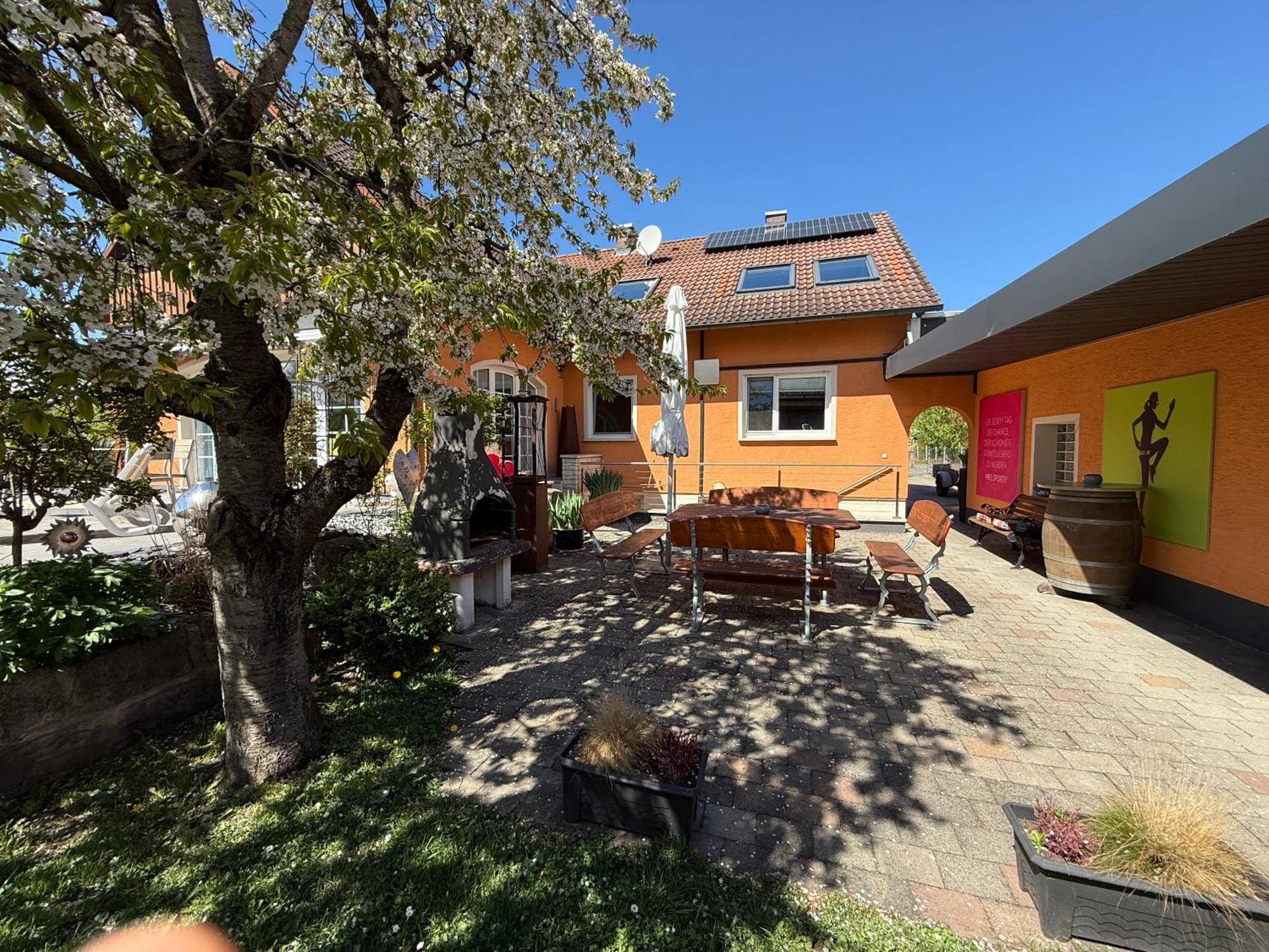 B&b's Im Aischgrund Apartment Adelsdorf